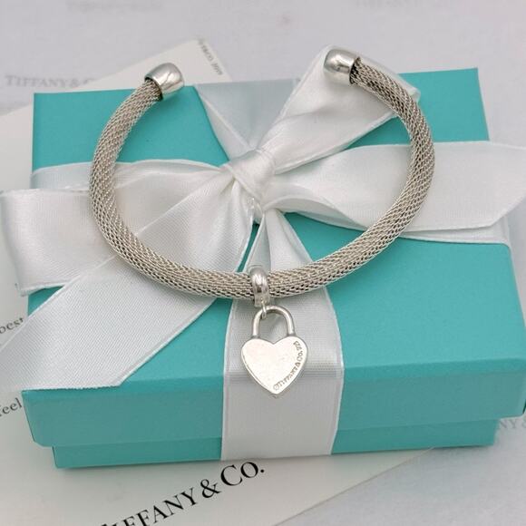 Tiffany & Co. Return to Tiffany Mesh Cuff Bangle Bracelet Sterling Silver W/ Box - Picture 4 of 9